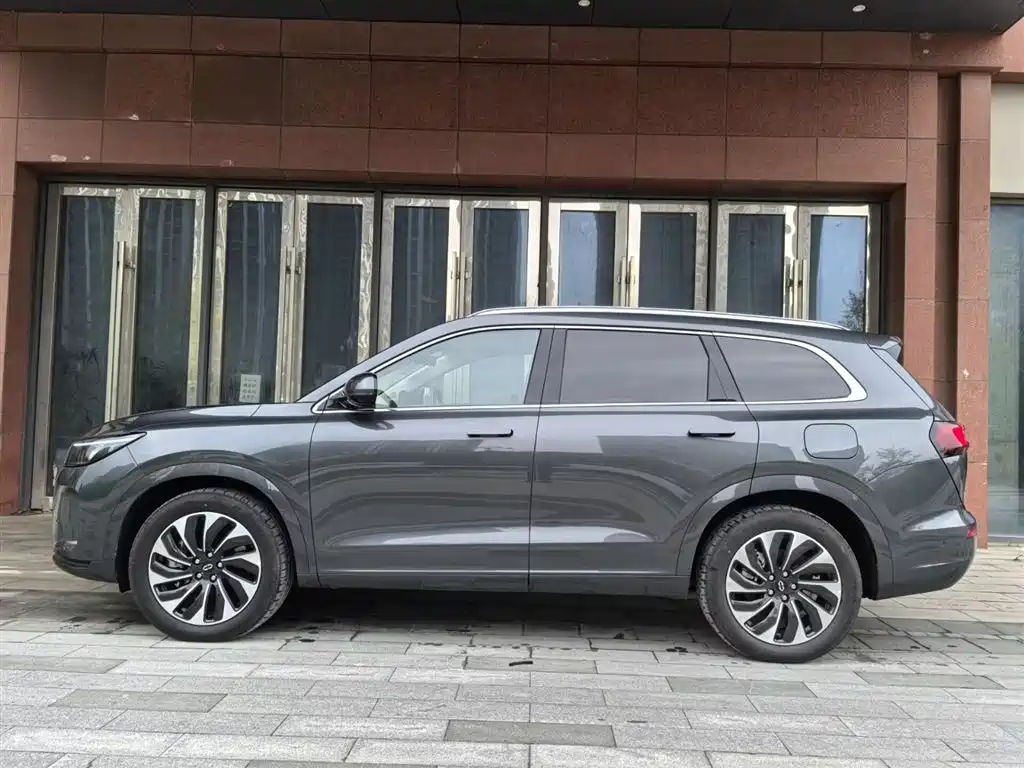 AITO ASK THE WORLD M7