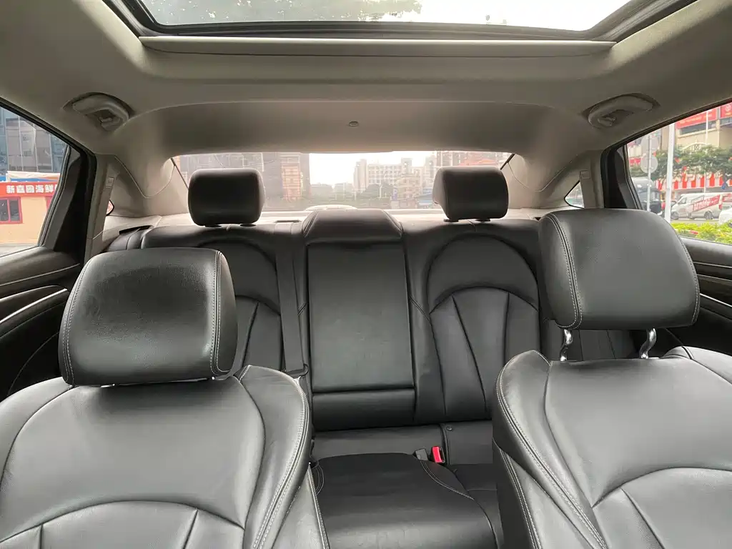 Buick LaCrosse — миниатюра 15