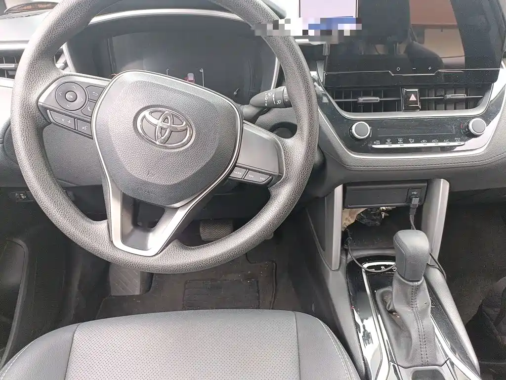 Toyota Frontlander — миниатюра 10