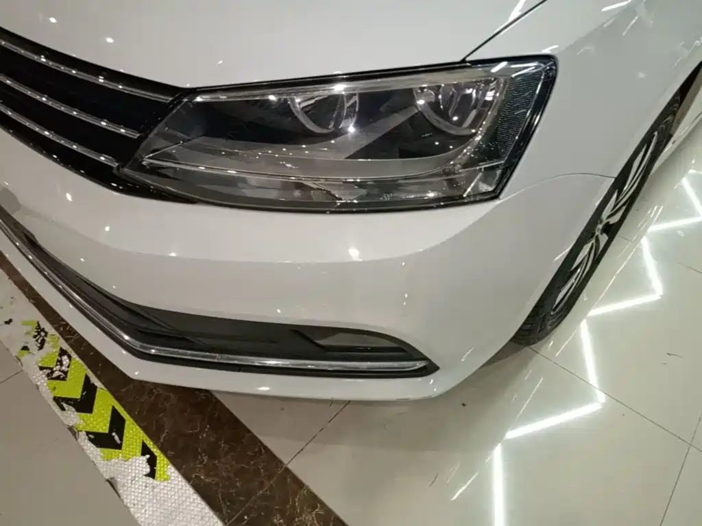Volkswagen Sagitar — миниатюра 24
