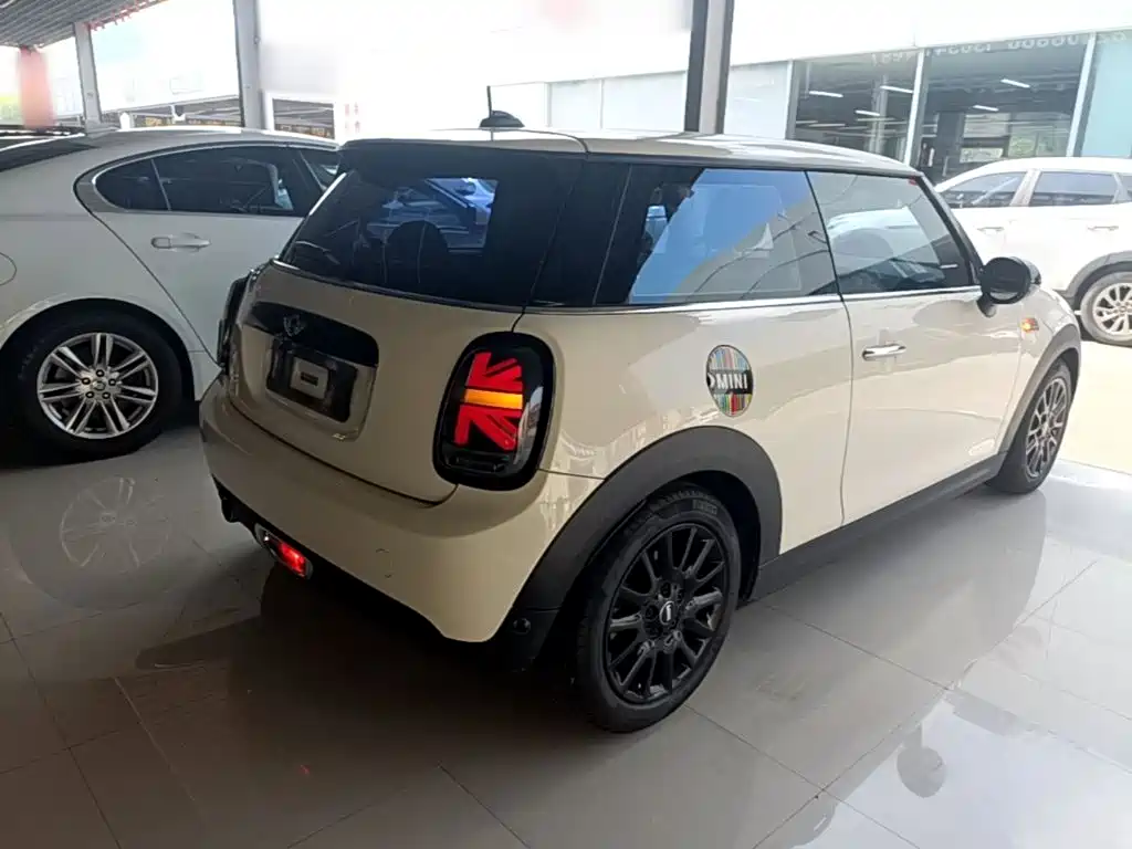 MINI Mini — миниатюра 7