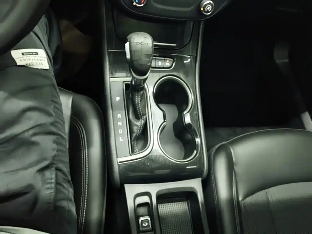 Buick Verano — миниатюра 14