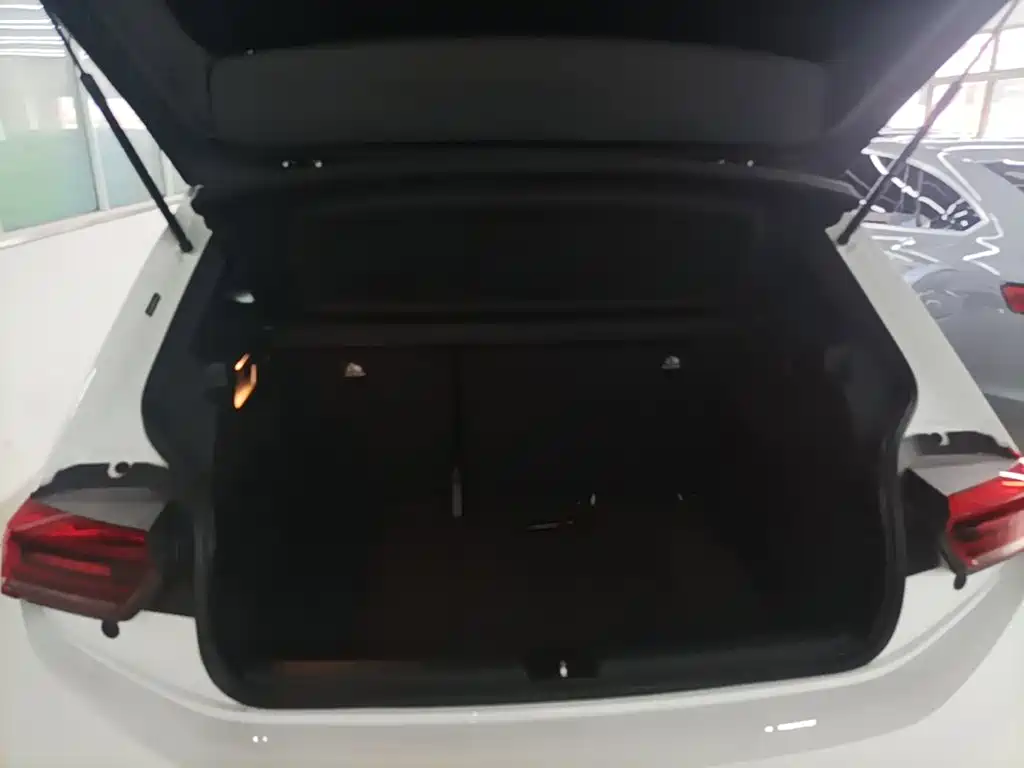 Volkswagen ID.3 — миниатюра 19