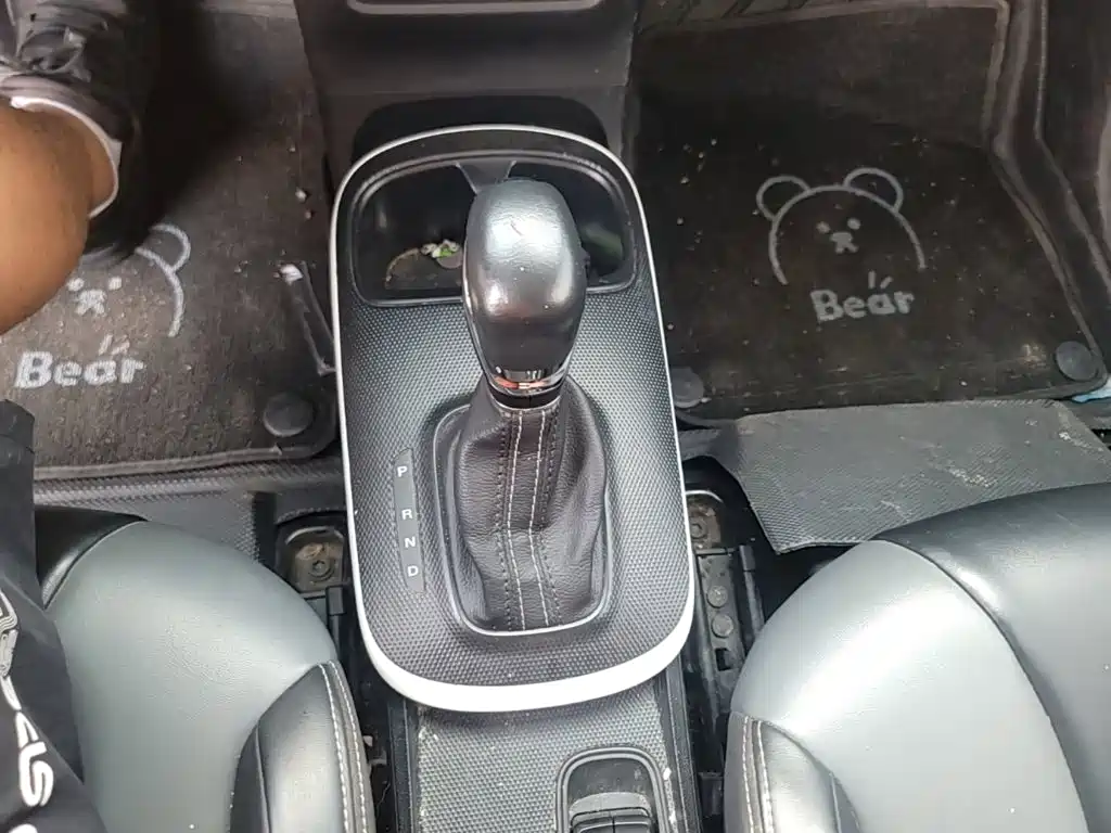 Roewe Clever — миниатюра 14