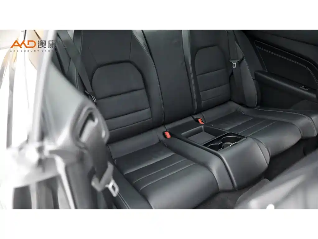 Mercedes-Benz E-Class (Import) — миниатюра 8