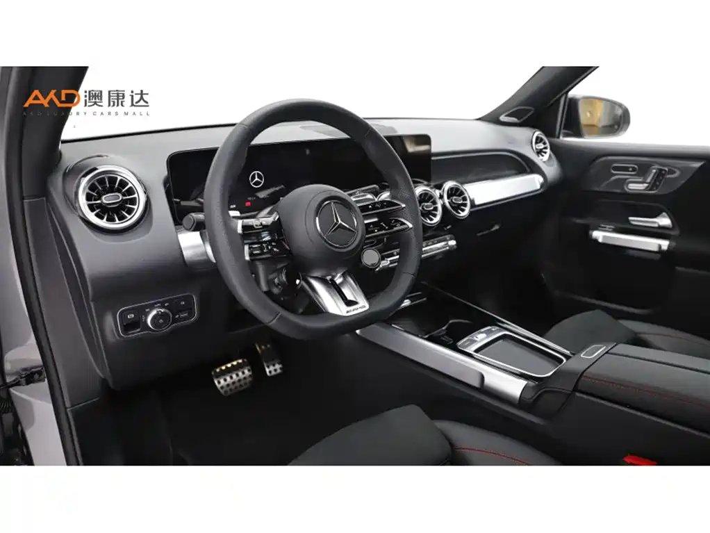 Mercedes-Benz GLB AMG — миниатюра 6