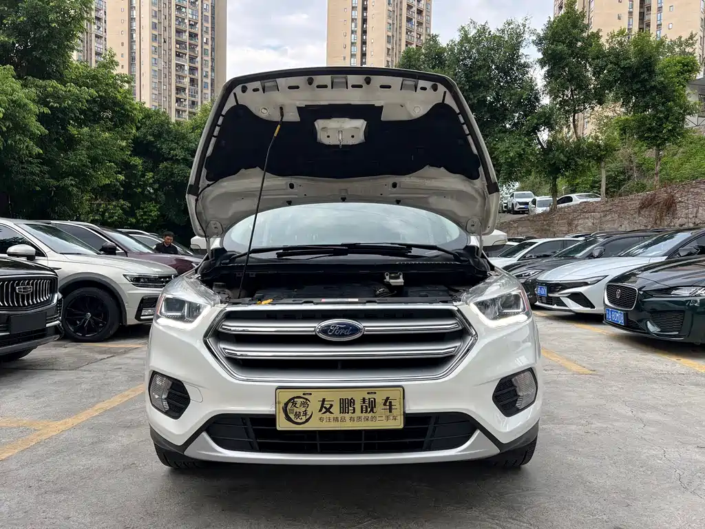 Ford Kuga — миниатюра 4