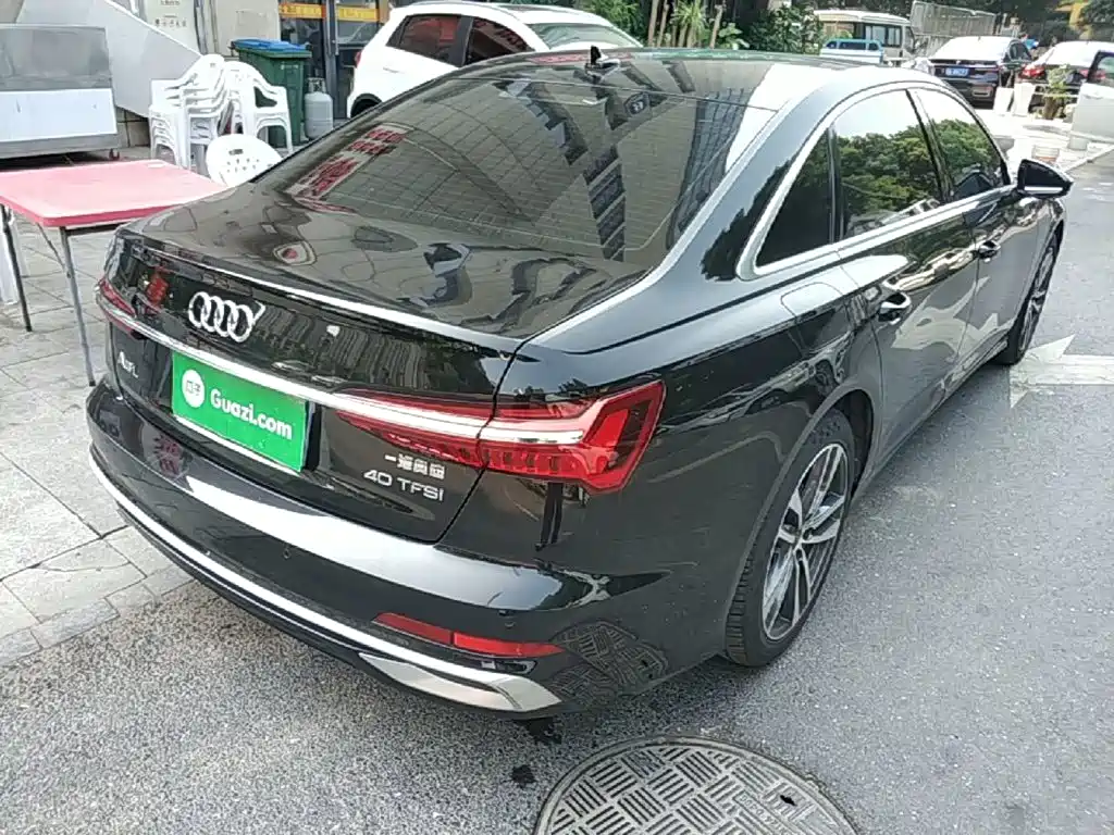 Audi A6L 2023 40 TFSI Luxury