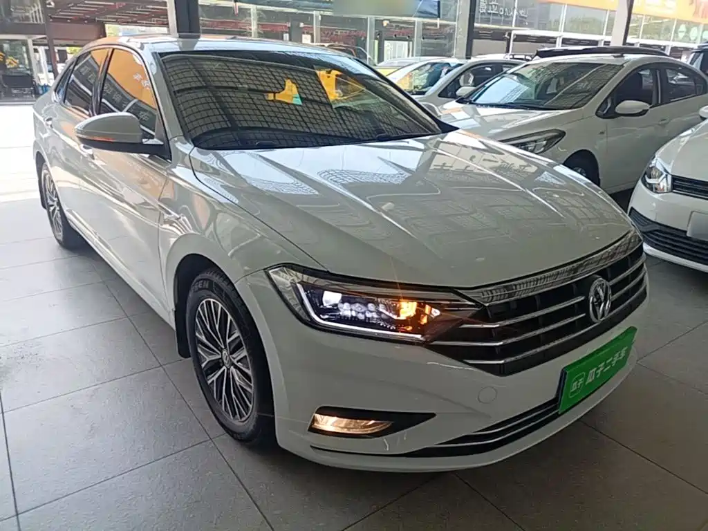 Volkswagen Sagitar — миниатюра 4