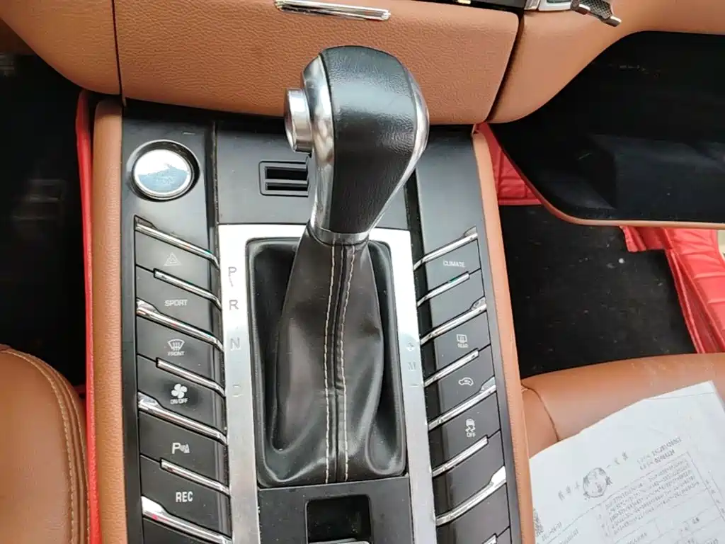 Zotye Zotye SR9 — миниатюра 10