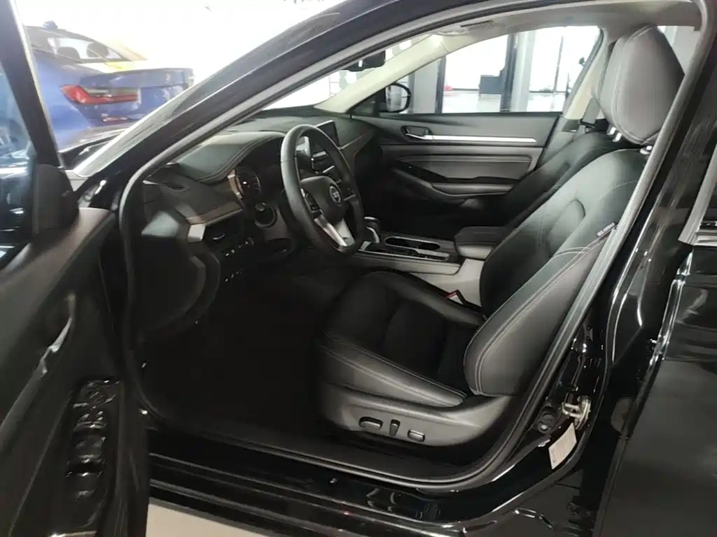 Nissan Teana — миниатюра 15