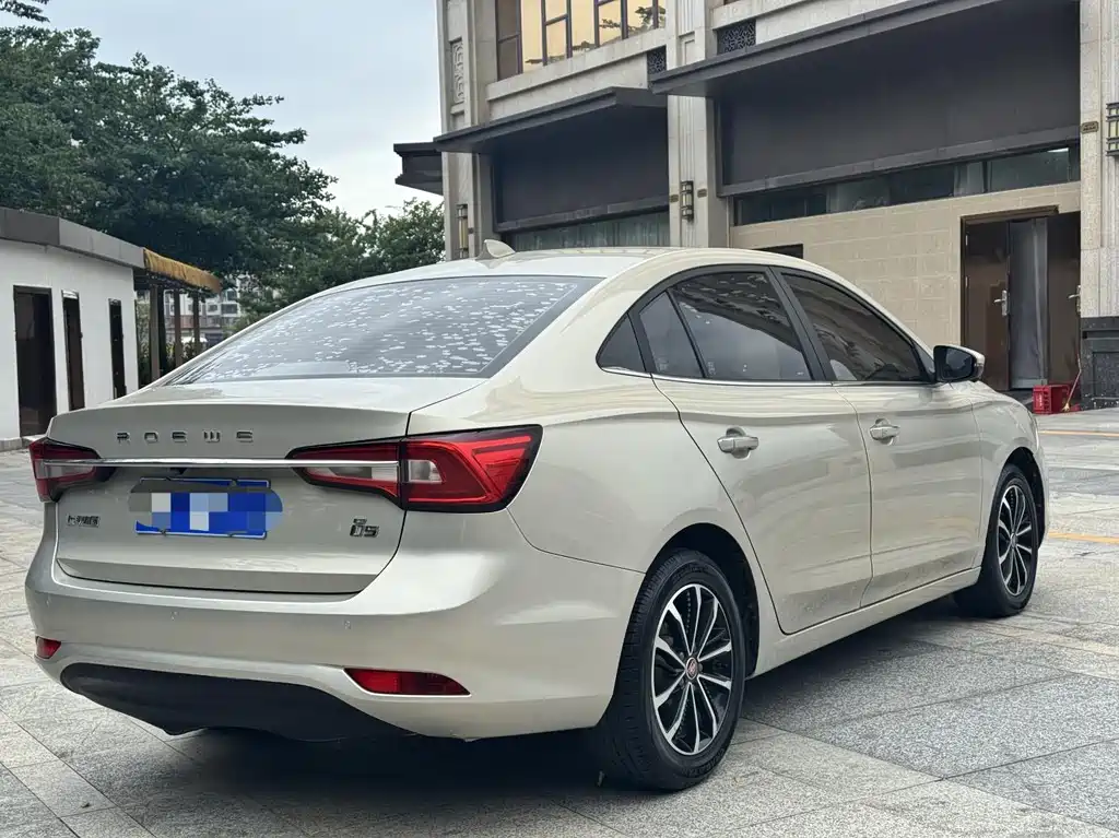 ROEWE I5