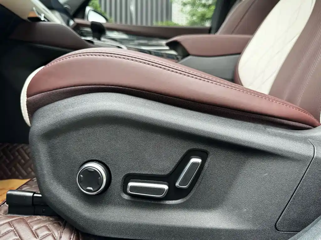 Geely Xingyue L — миниатюра 6