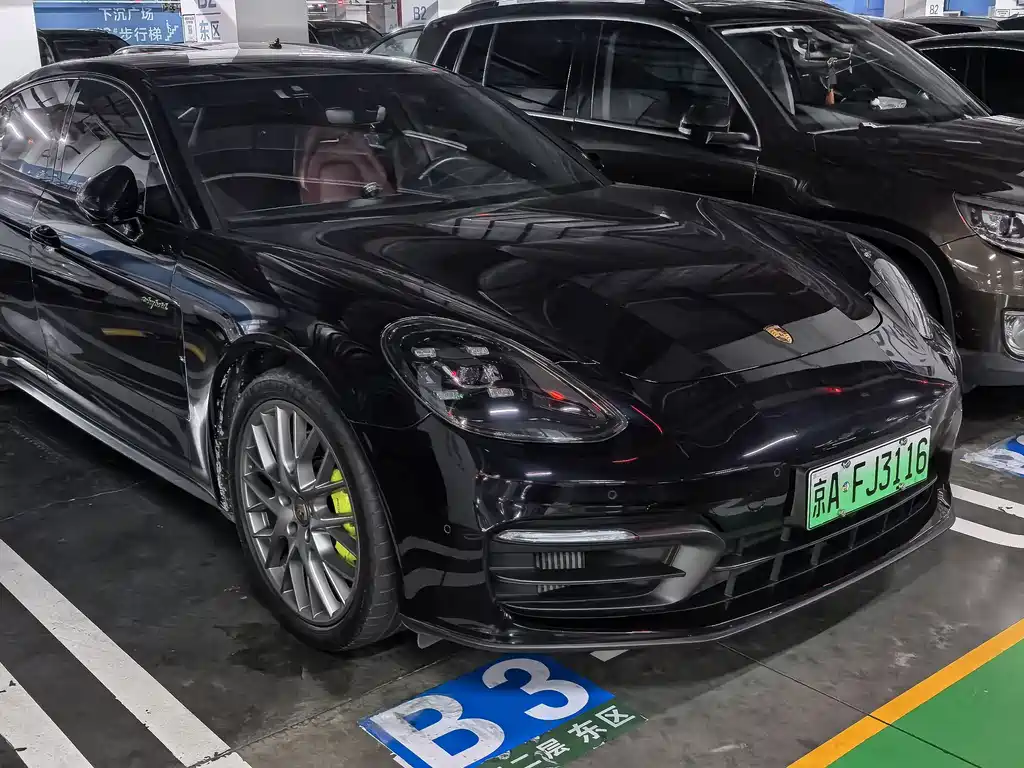 Porsche Panamera Hybrid — миниатюра 2