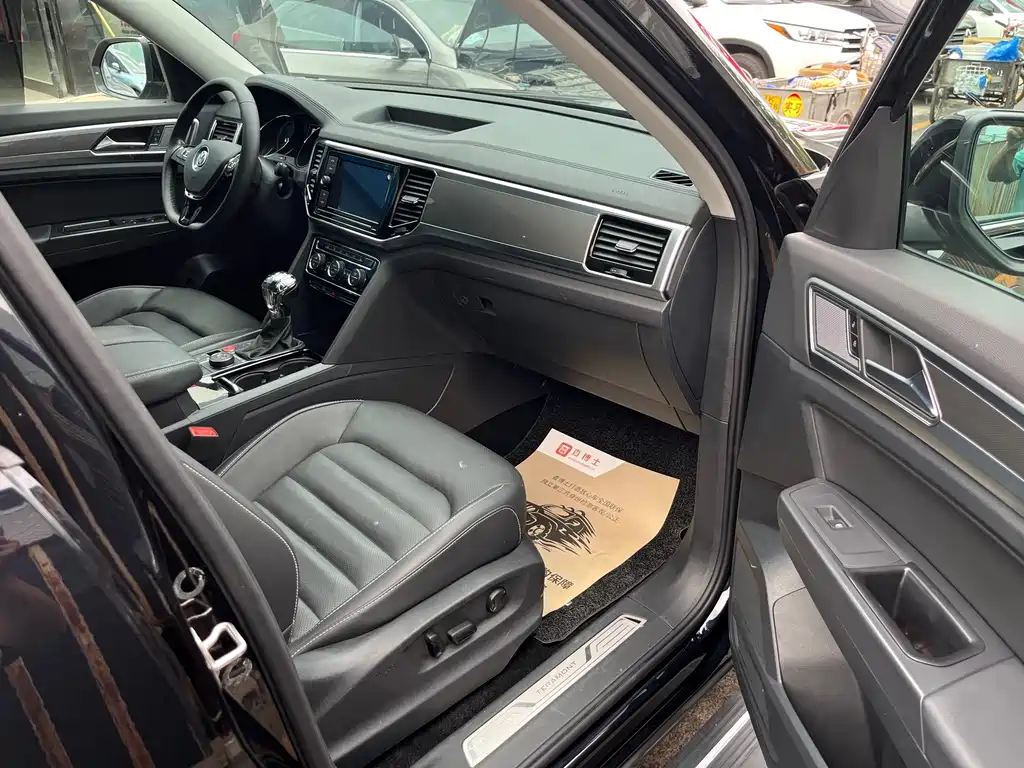 Volkswagen Teramont — миниатюра 13