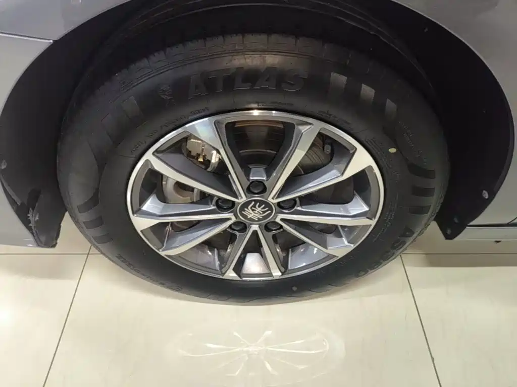 BYD Qin PLUS — миниатюра 23