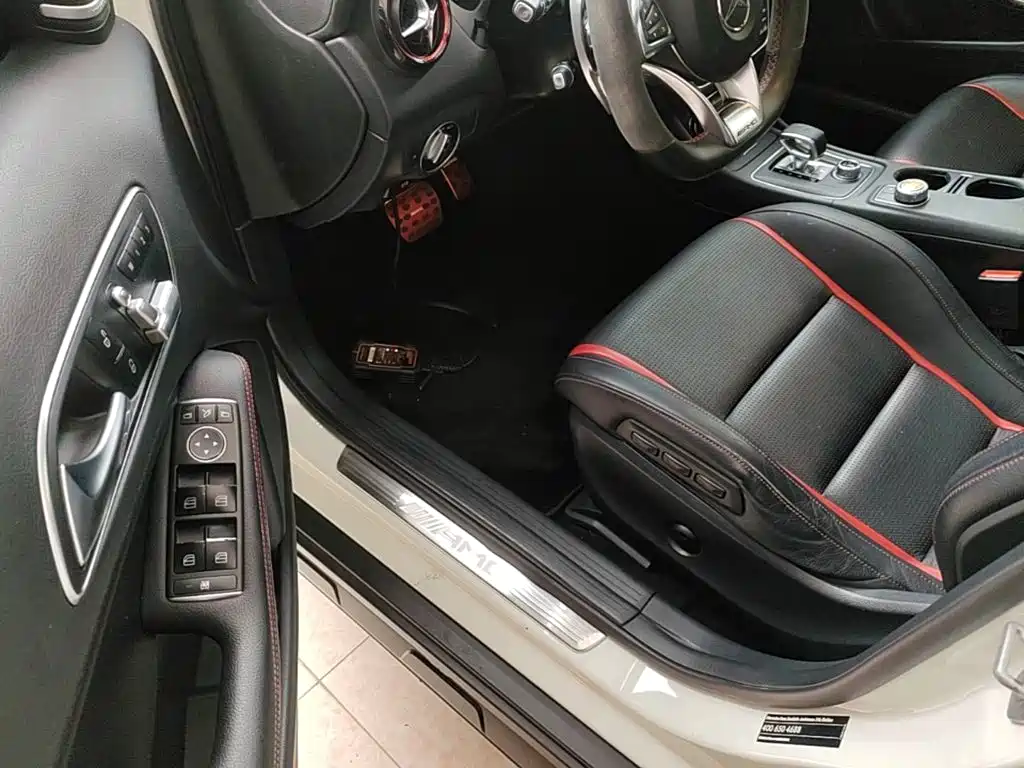 Mercedes-Benz GLA AMG — миниатюра 16