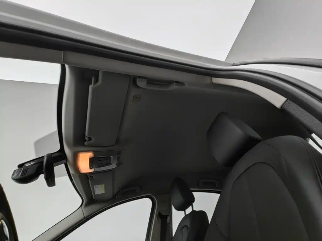 BMW 1 Series — миниатюра 14