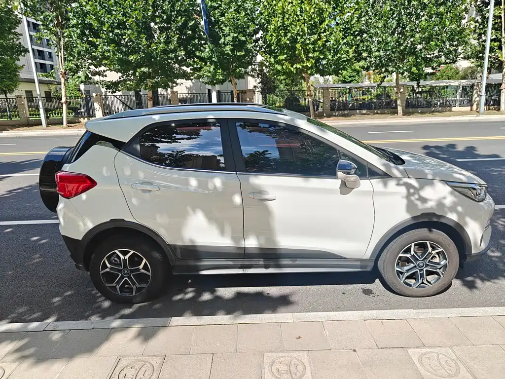 BYD Yuan Pro — миниатюра 11