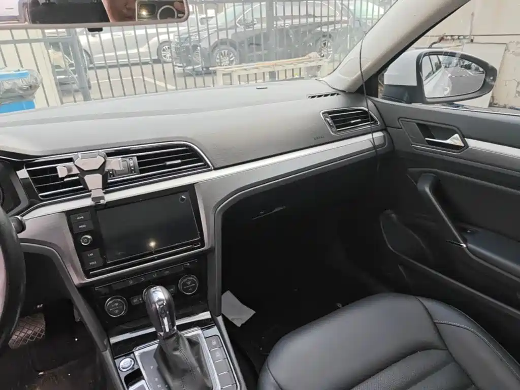 Volkswagen Lamando — миниатюра 13