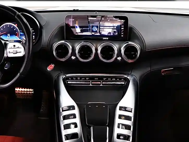 Mercedes-Benz AMG GT — миниатюра 6