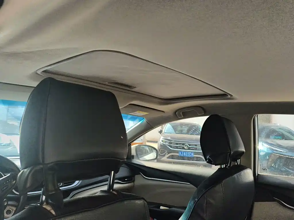 Buick Excelle — миниатюра 9