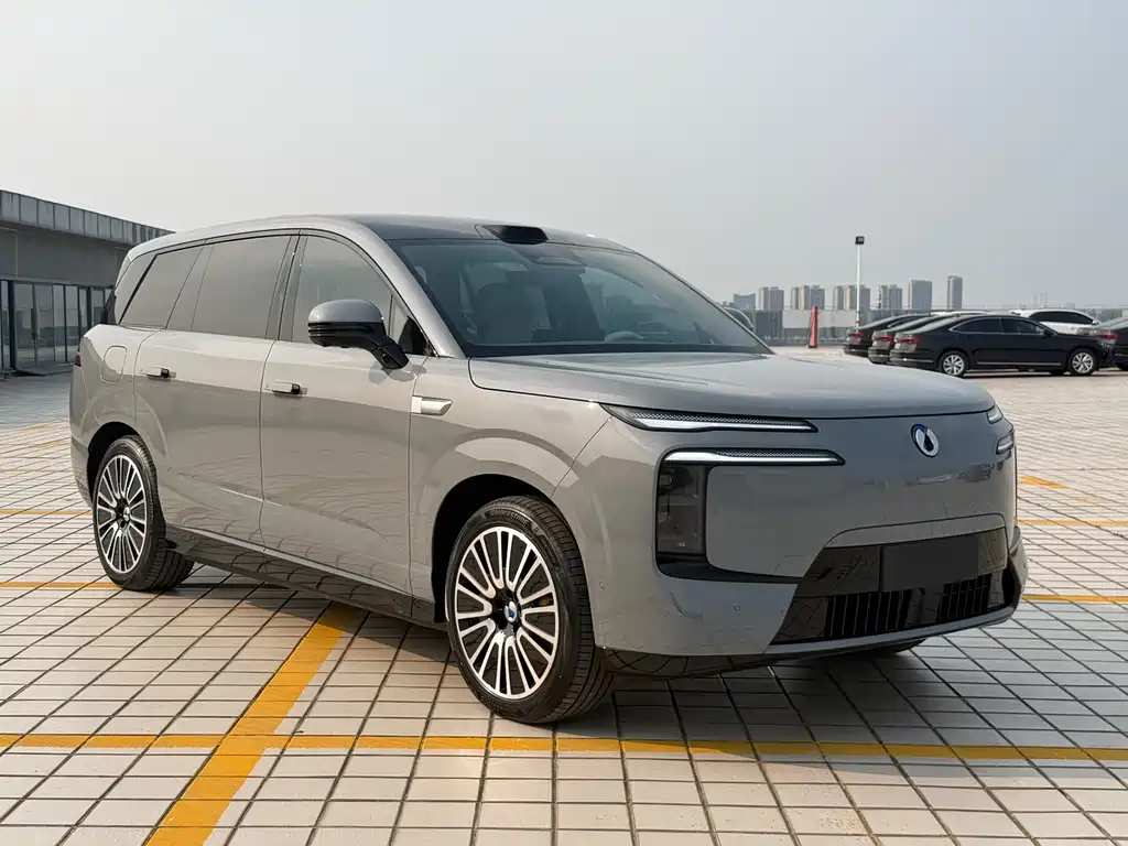 Denza N8L 2025 Flagship