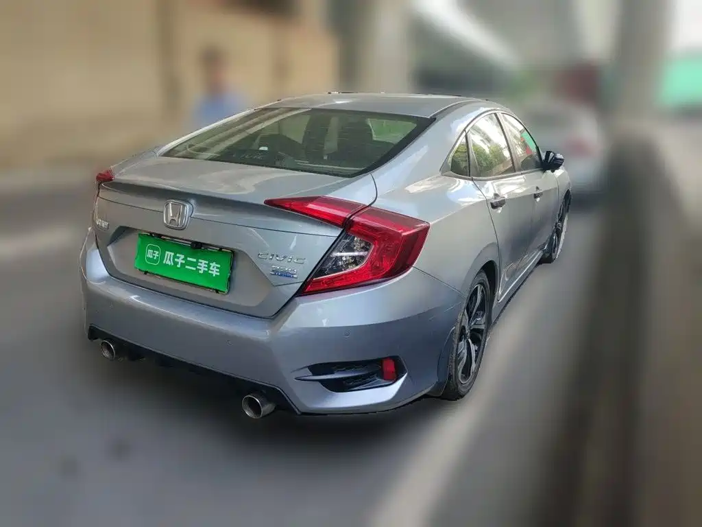 Honda Civic — миниатюра 5