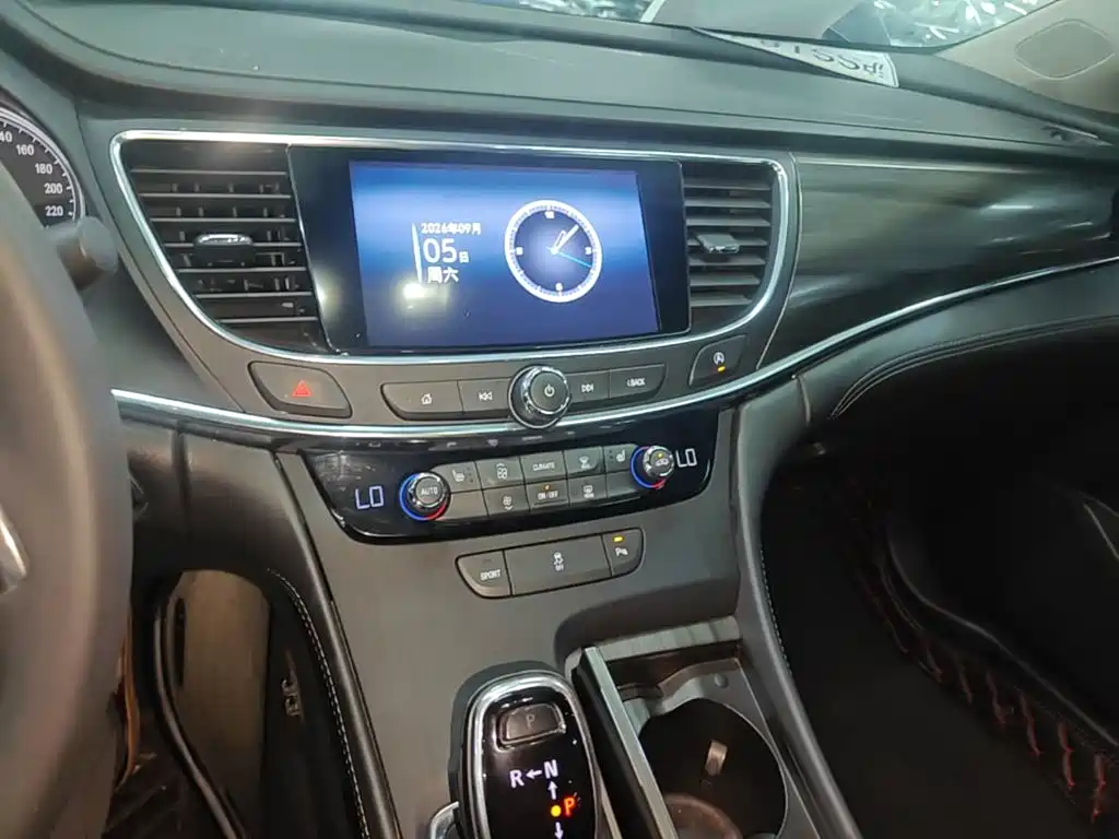 Buick LaCrosse — миниатюра 13