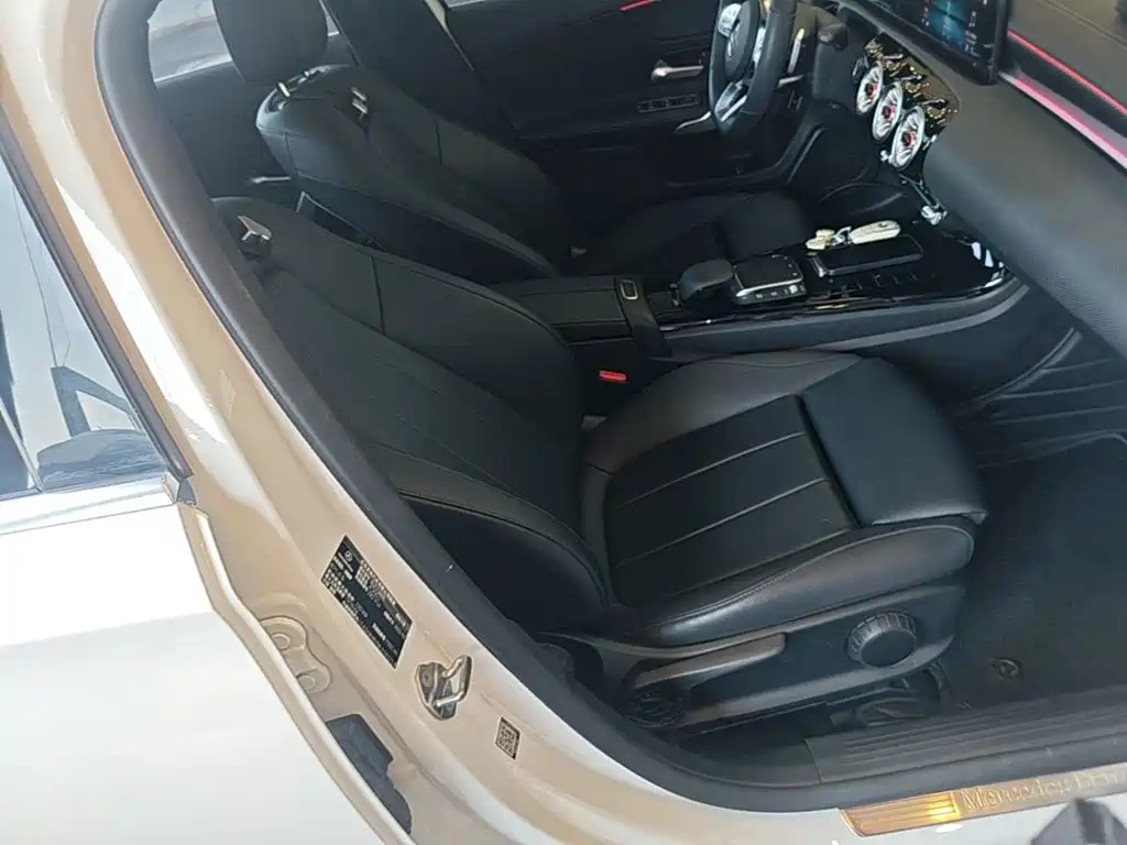 Mercedes-Benz A-Class — миниатюра 25