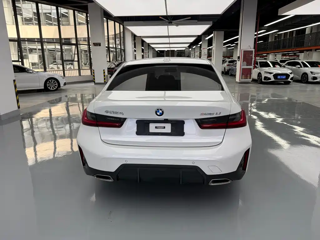 BMW 3 Series — миниатюра 14