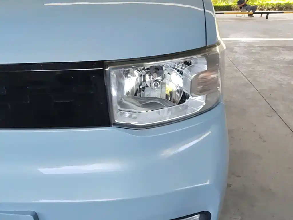 Wuling MINIEV — миниатюра 24