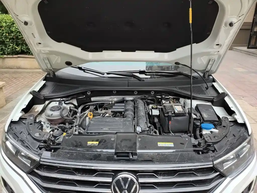 Volkswagen T-Roc — миниатюра 20