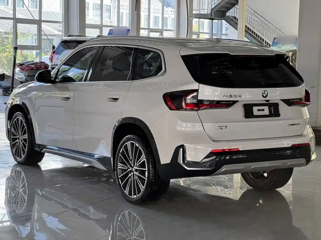 BMW X1 — миниатюра 7
