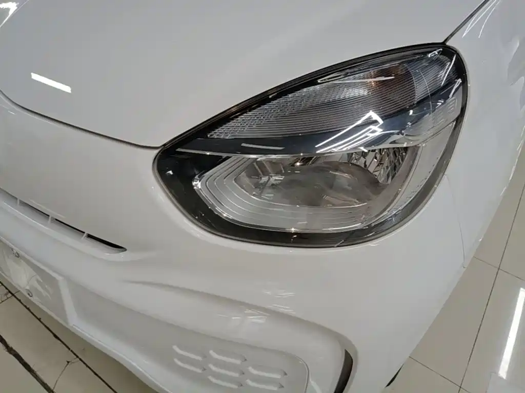 Roewe Clever — миниатюра 24