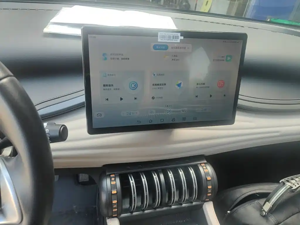 BYD Yuan Plus — миниатюра 13