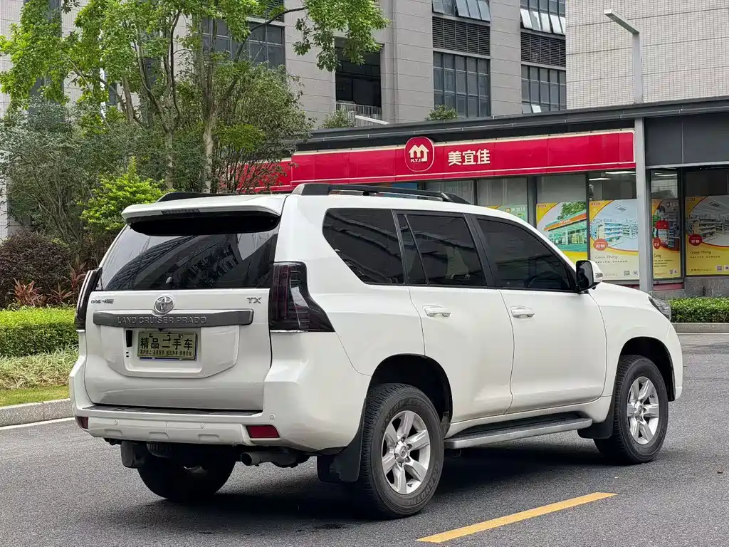 Toyota Prado — миниатюра 7