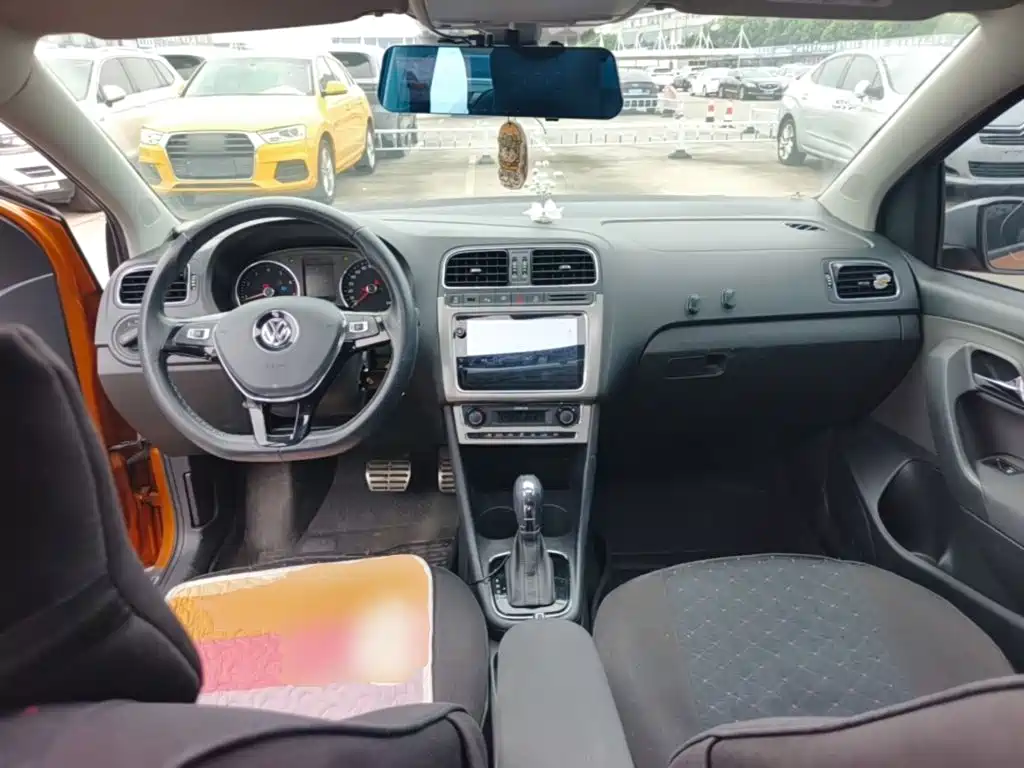 Volkswagen Polo — миниатюра 10
