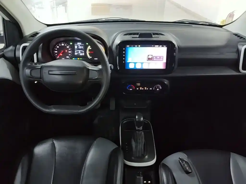 Roewe Clever — миниатюра 10