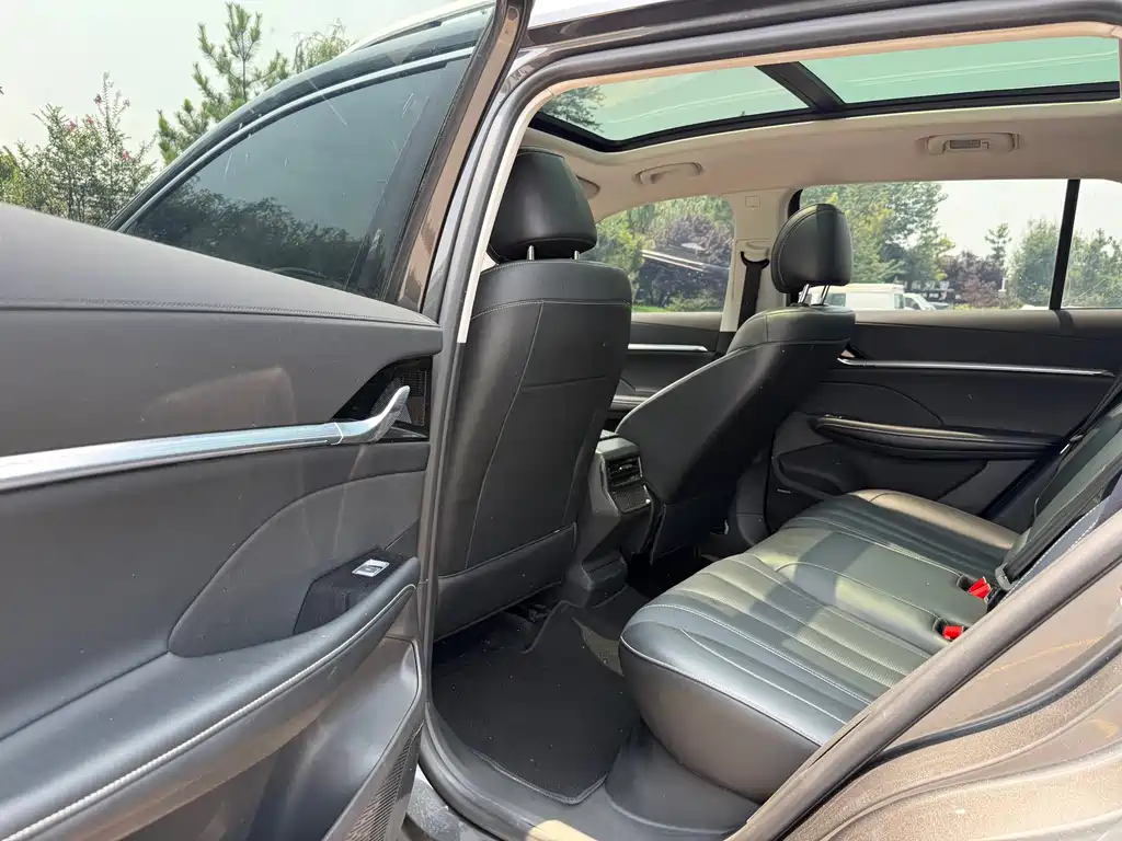 Roewe RX5 Max 2022 1.5T AT Flagship