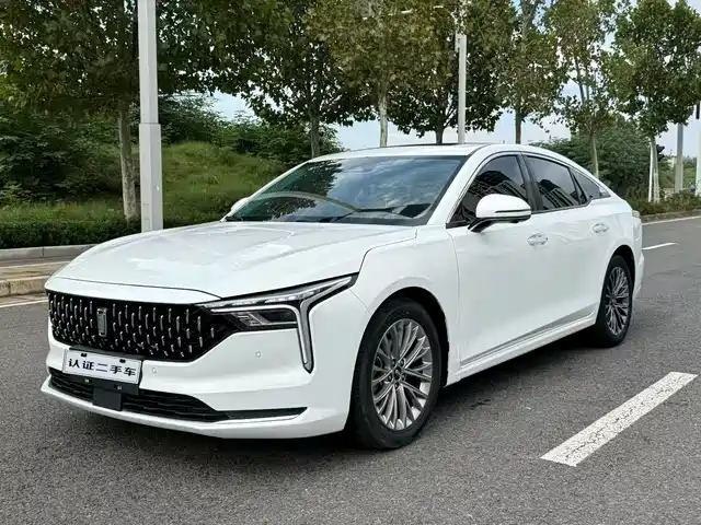 2024 Bestune B70