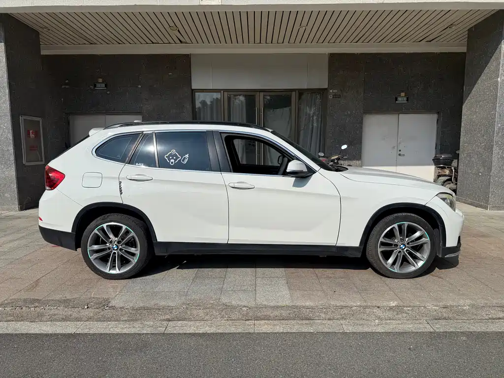 BMW X1 — миниатюра 5