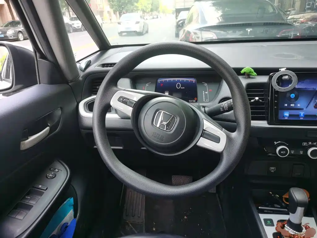 Honda Fit — миниатюра 7