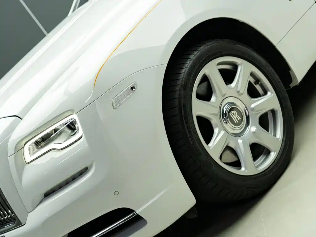 Rolls-Royce Wraith — миниатюра 3