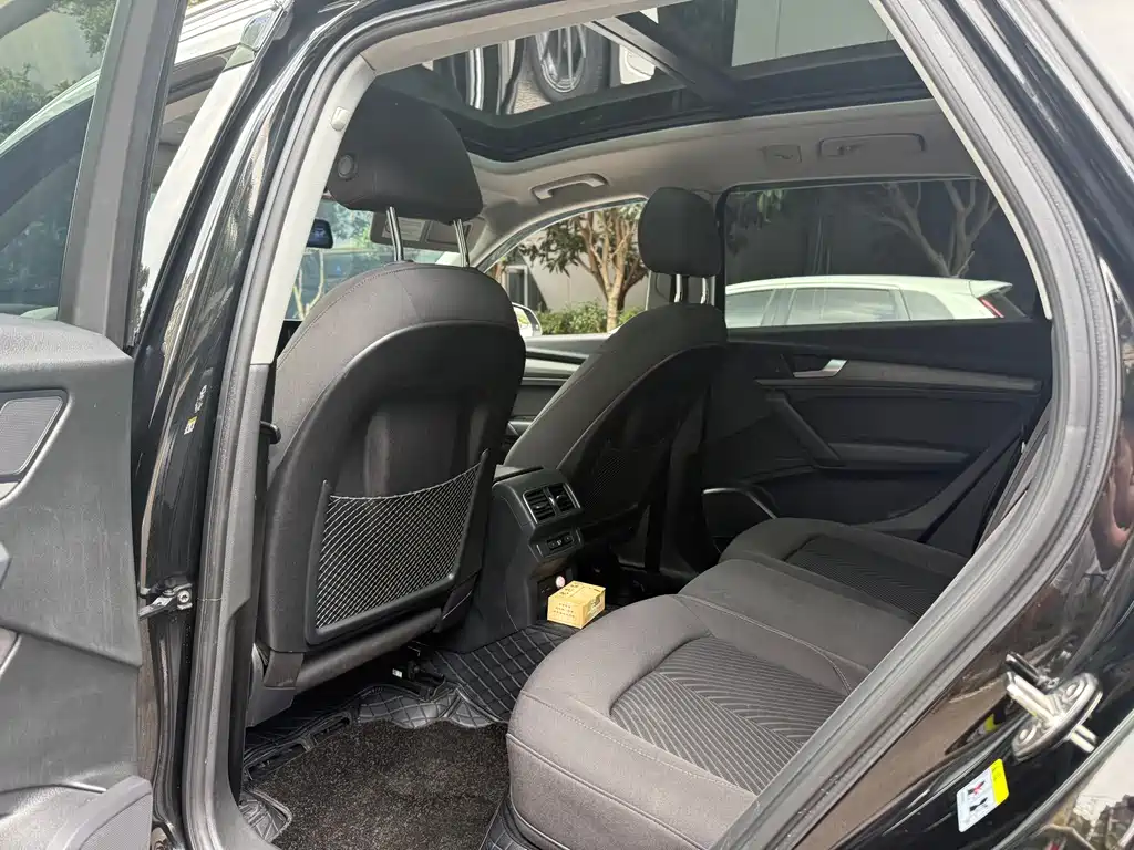 Audi Q5L — миниатюра 5