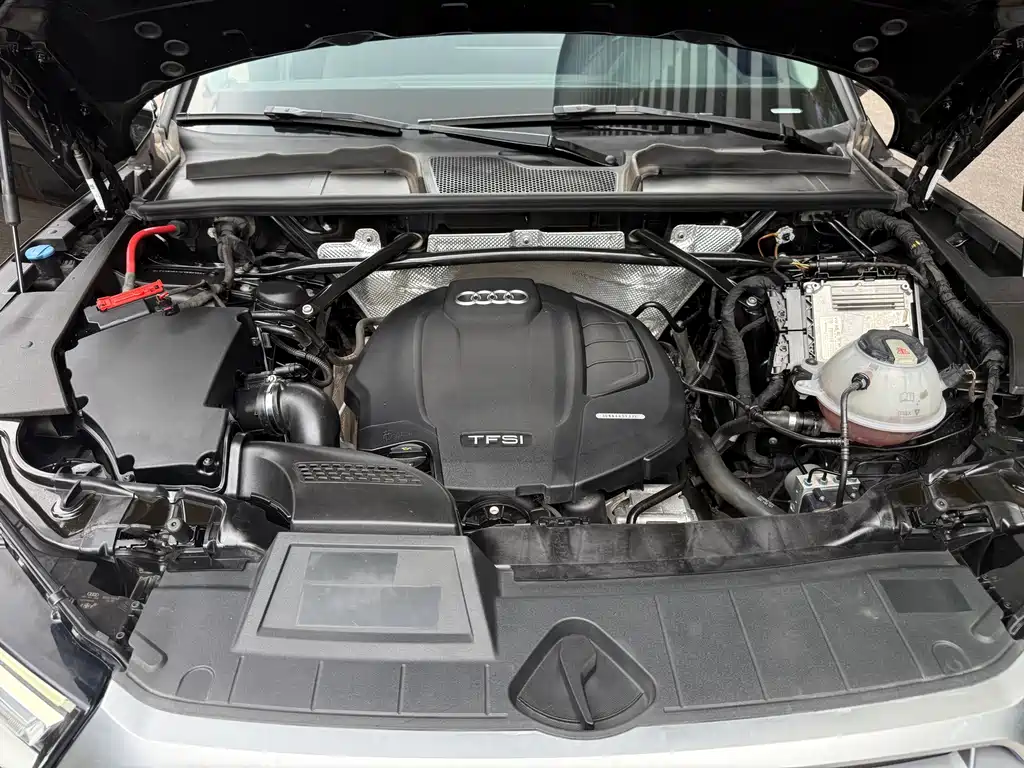 Audi Q5L — миниатюра 15