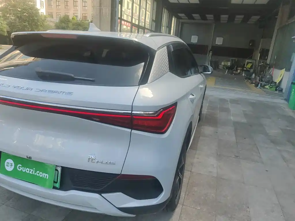 BYD Yuan Plus — миниатюра 8