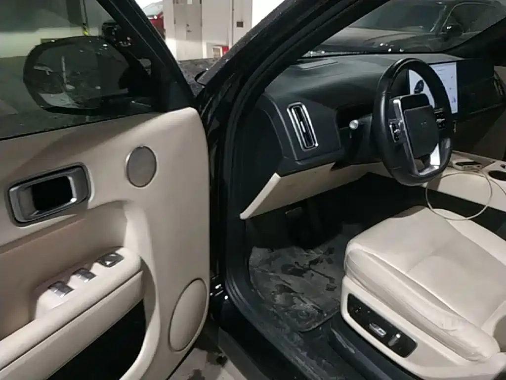 Li Auto Li L9 — миниатюра 16