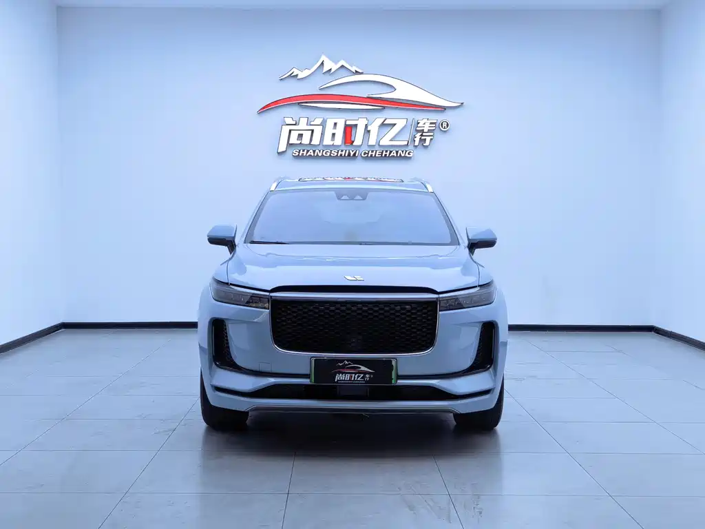 Li Auto ONE 2020 6 мест