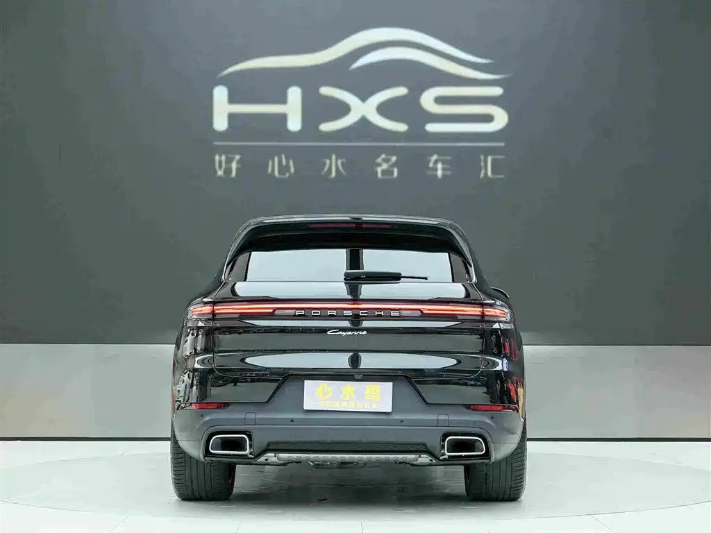 Porsche Cayenne — миниатюра 5